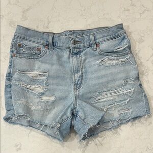 American Eagle Strigid Relaxed Distressed Light Blue Denim Jean Shorts Size 6